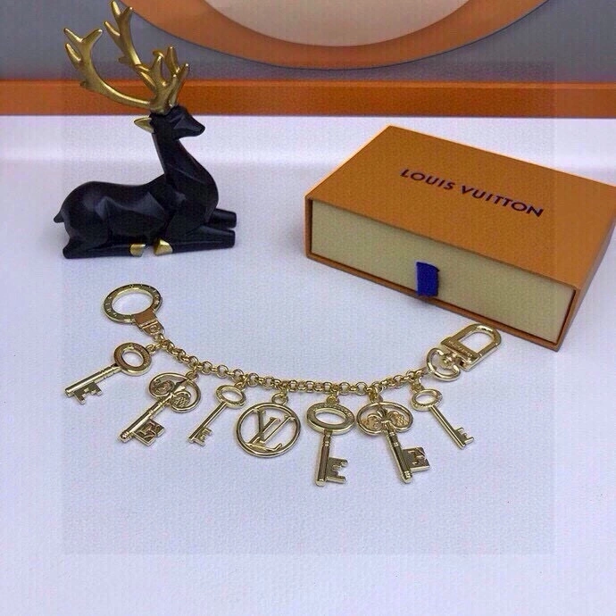 Louis Vuitton Keychains Elegant 266315