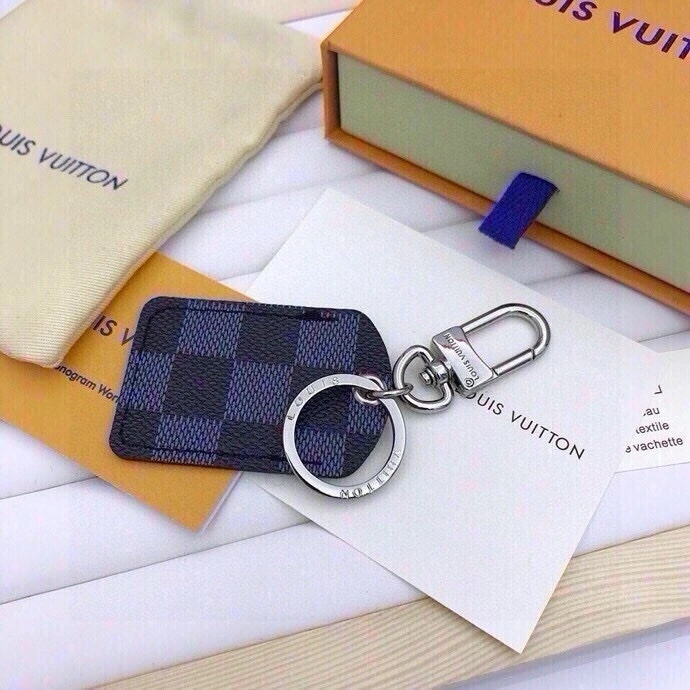 Louis Vuitton Keychains MultiPurpose 266293