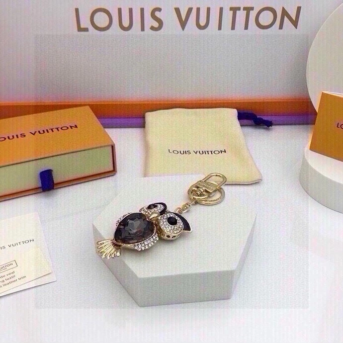 Versatile Louis Vuitton Keychains 266290