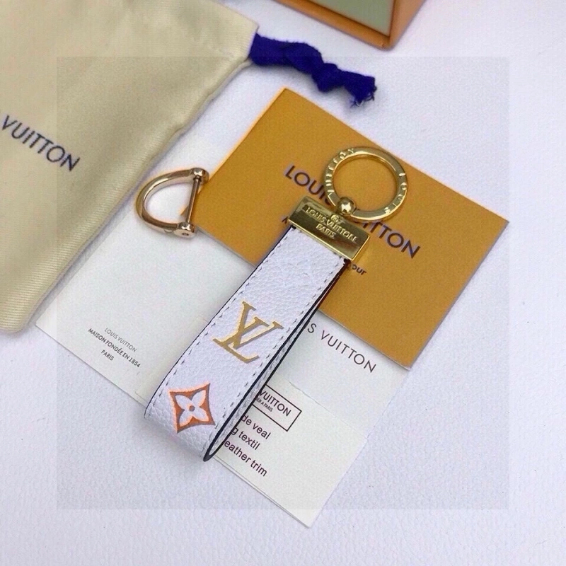 FashionForward Louis Vuitton Keychains 266286