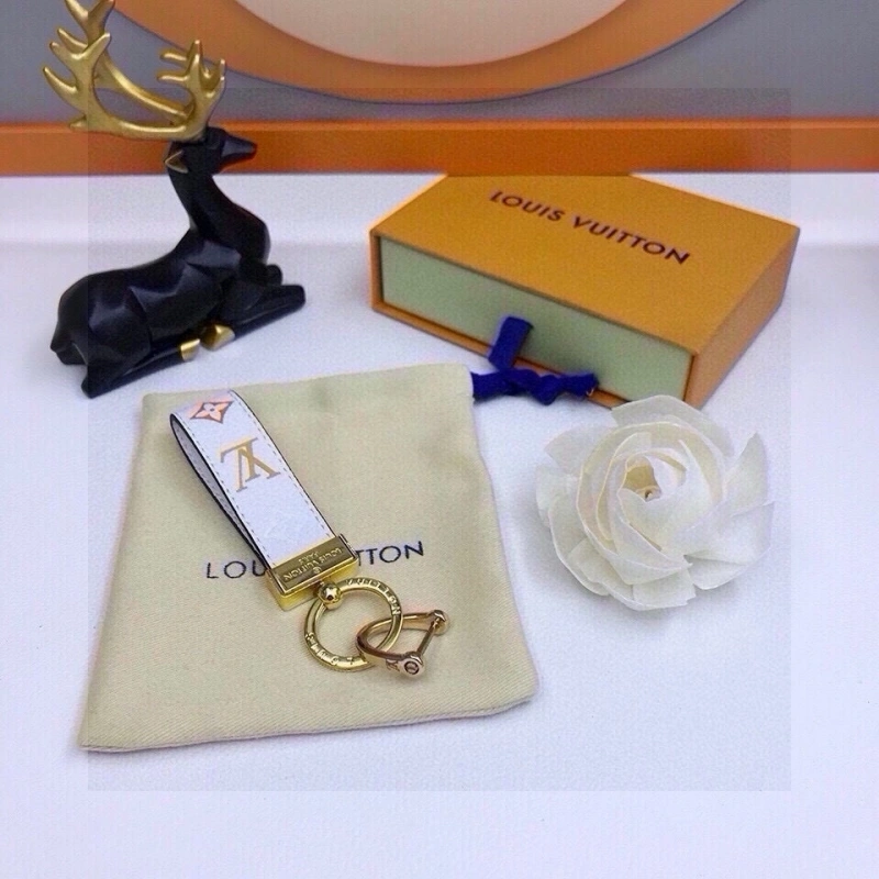 FashionForward Louis Vuitton Keychains 266286