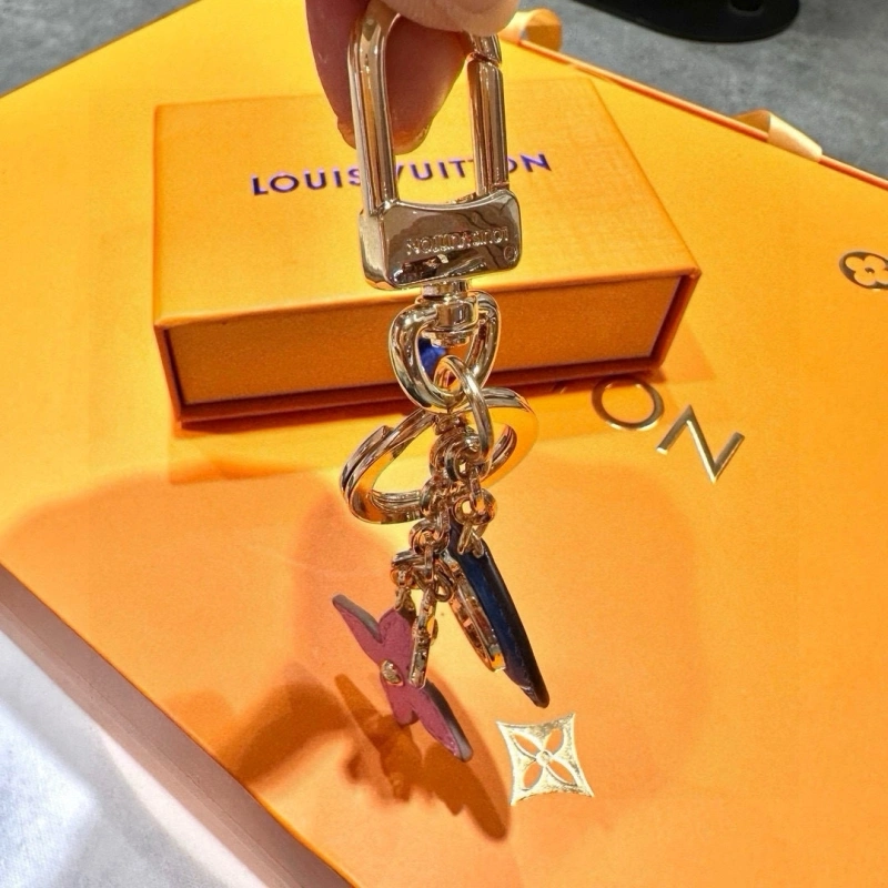 Functional Louis Vuitton Keychains 266284