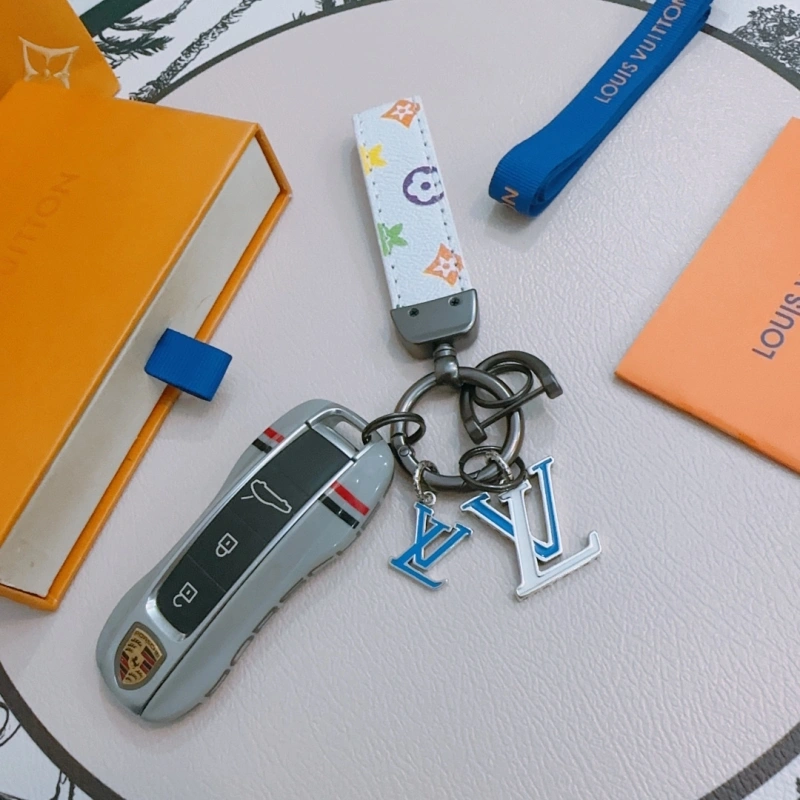 Neat Louis Vuitton Keychains 266263