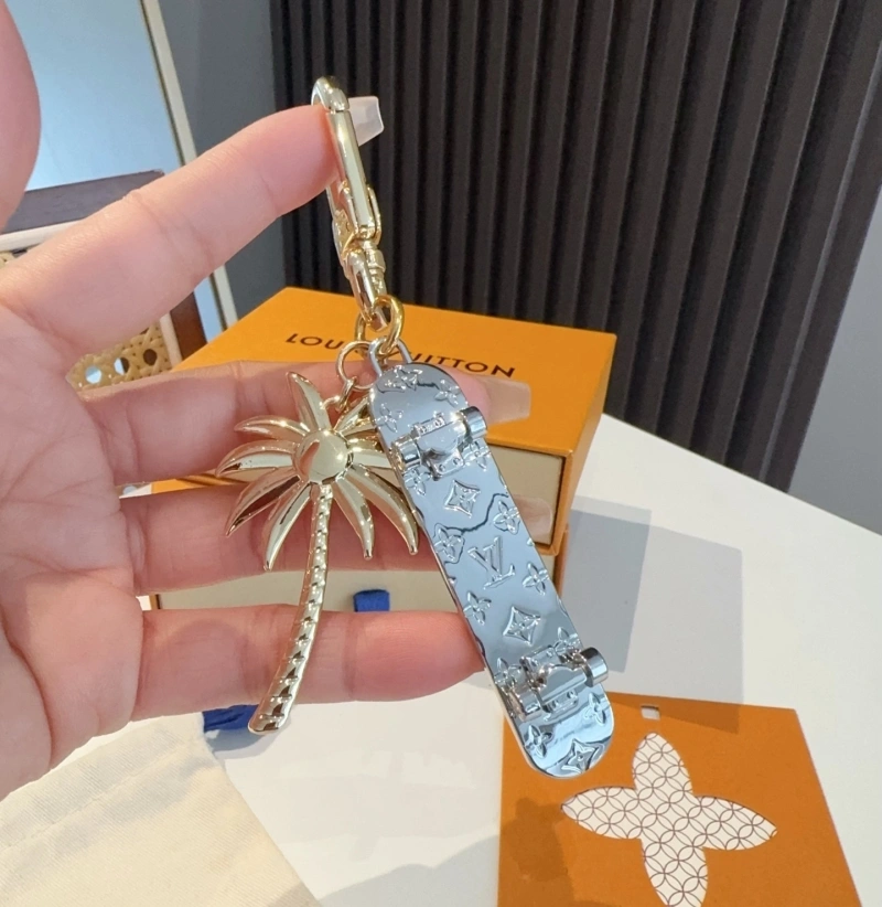 Affordable Louis Vuitton Keychains 266220
