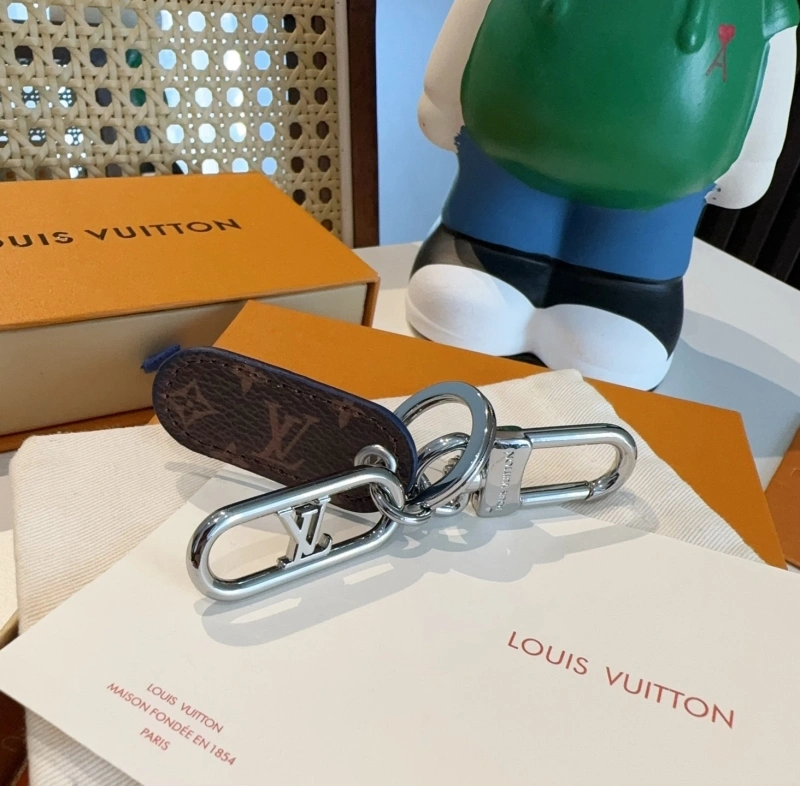 SunProtective Louis Vuitton Keychains 266212