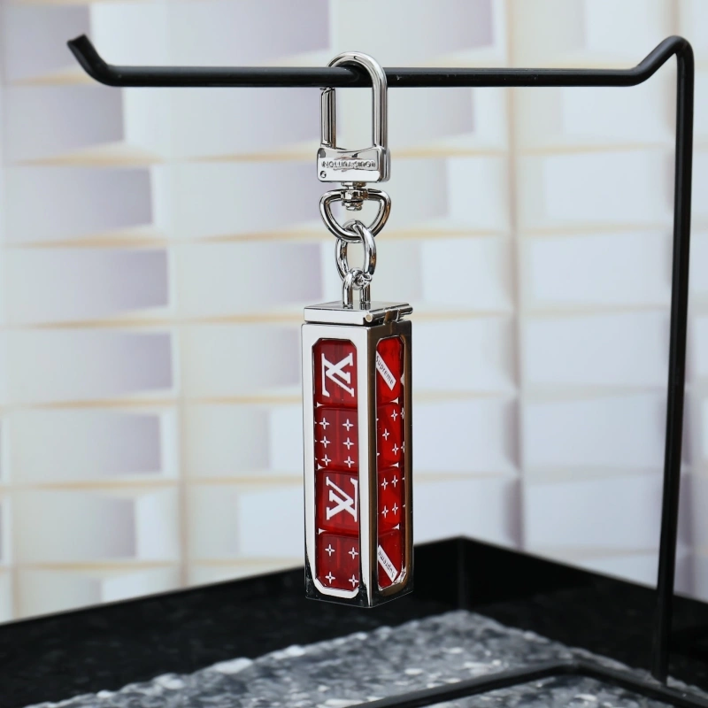 UrbanStyle Louis Vuitton Keychains 266230