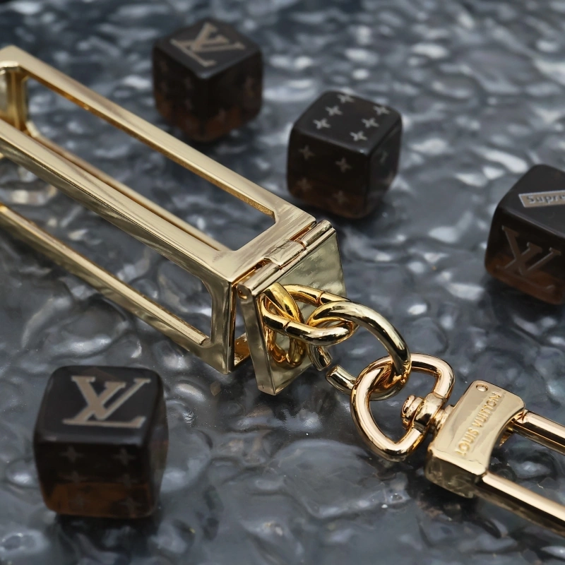Louis Vuitton Keychains Neat 266236