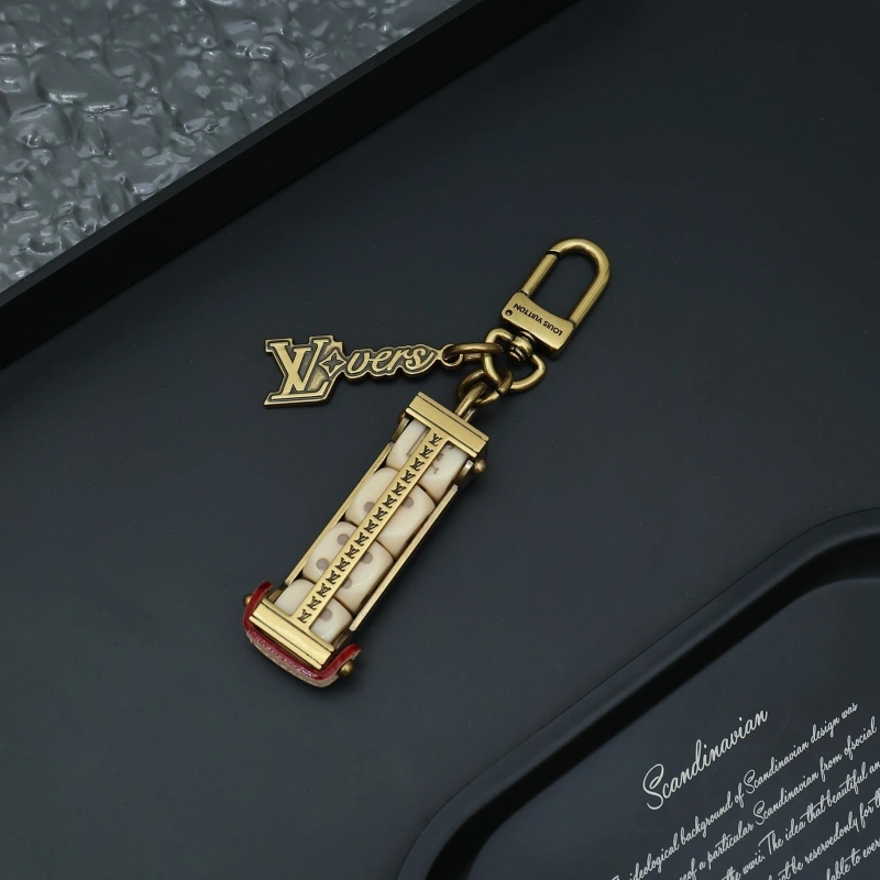 Louis Vuitton Keychains OnTrend 266235