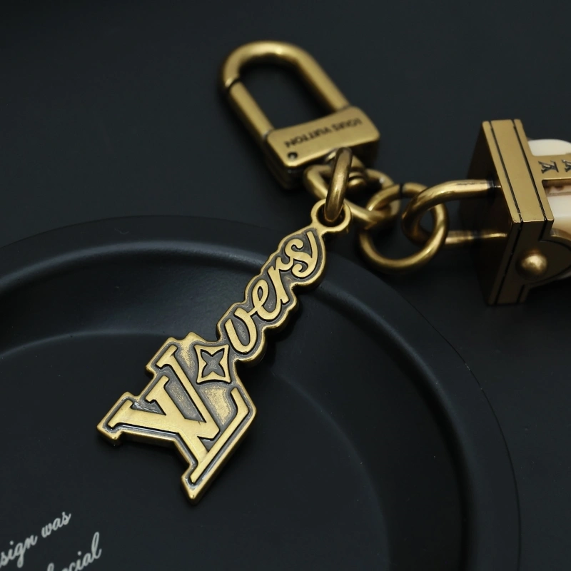 Louis Vuitton Keychains OnTrend 266235