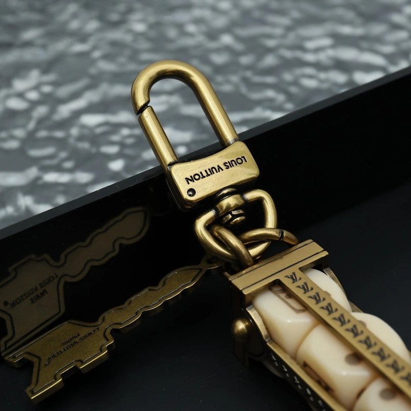 Louis Vuitton Keychains OnTrend 266235