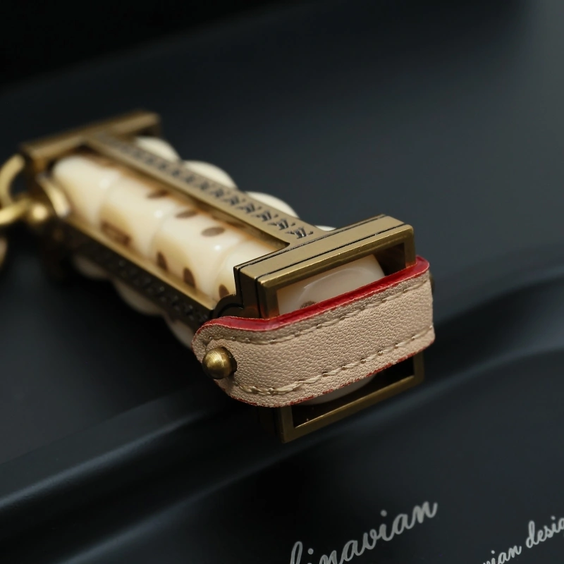 Louis Vuitton Keychains OnTrend 266235