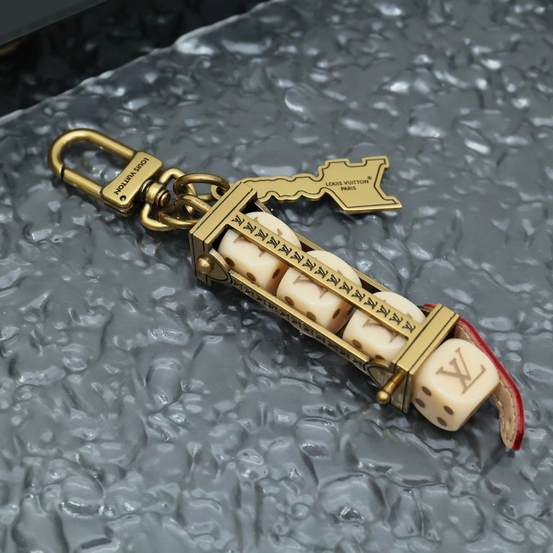 Louis Vuitton Keychains OnTrend 266235