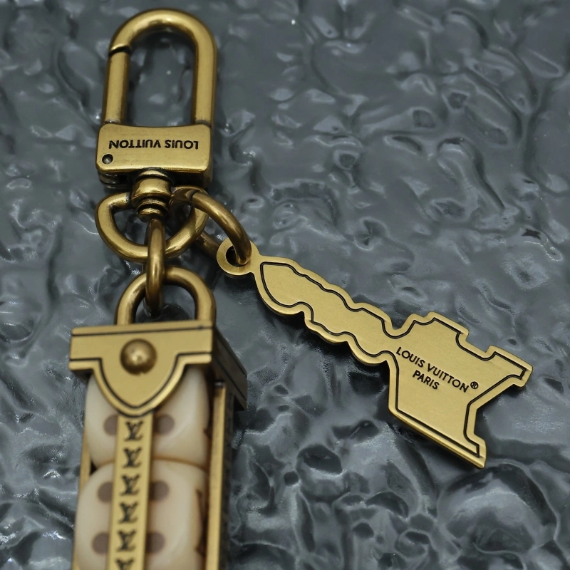 Louis Vuitton Keychains OnTrend 266235