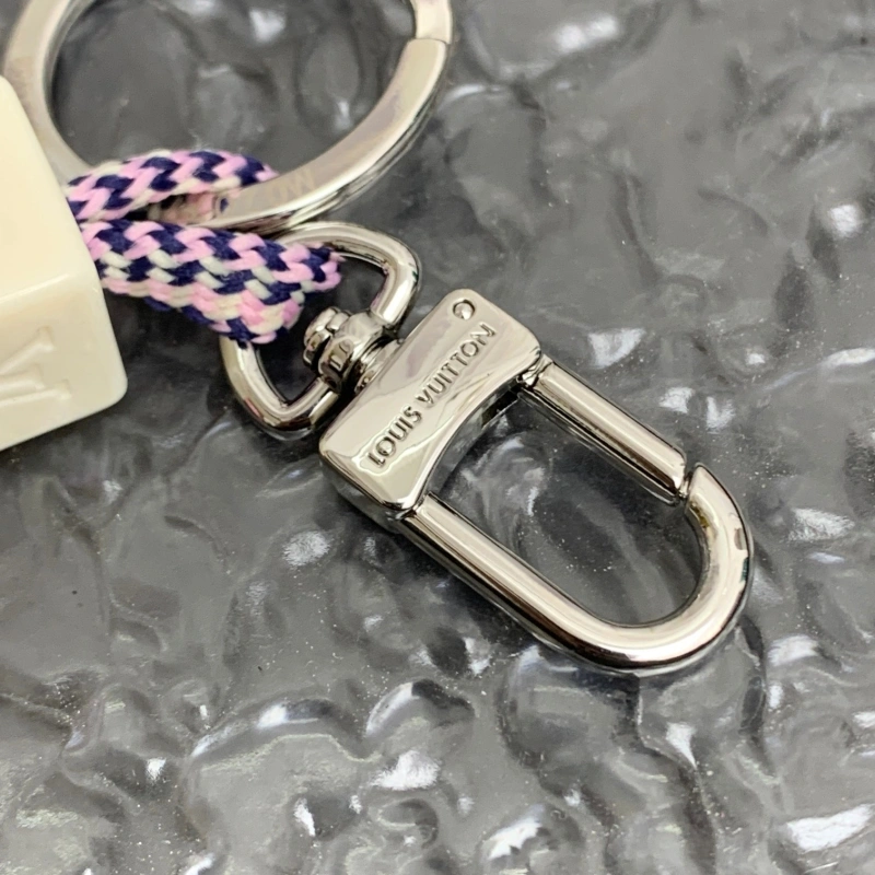 Louis Vuitton Keychains Contemporary 266227