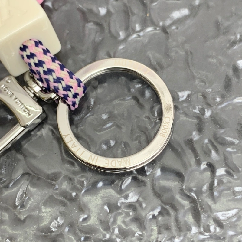 Louis Vuitton Keychains Contemporary 266227