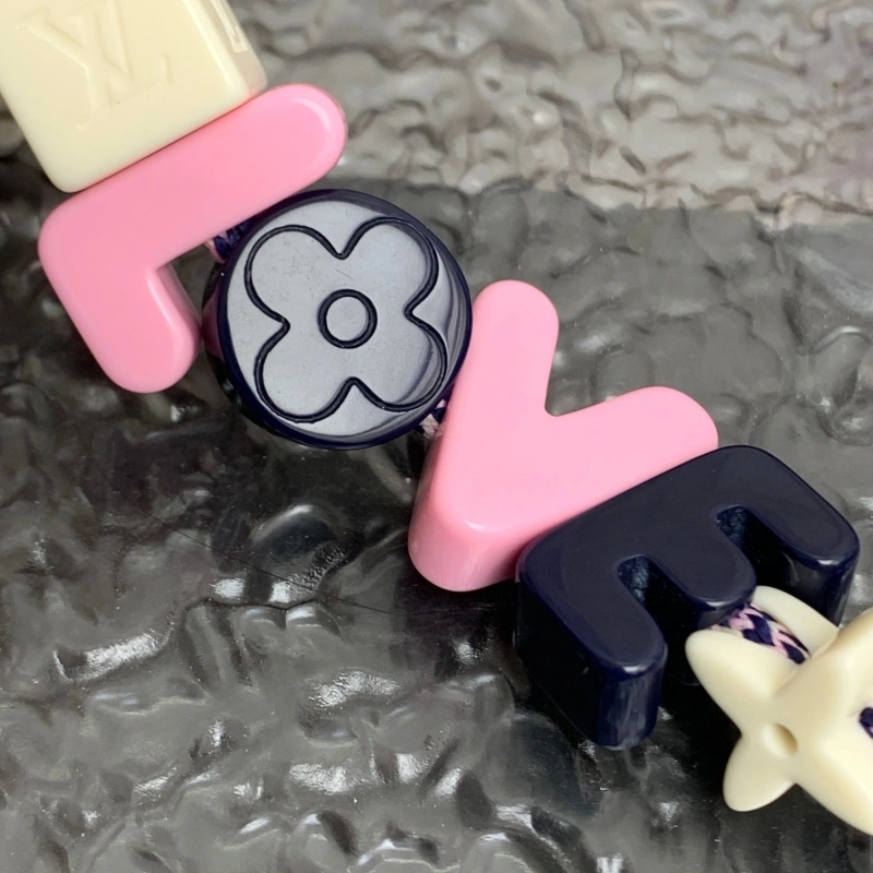 Louis Vuitton Keychains Contemporary 266227