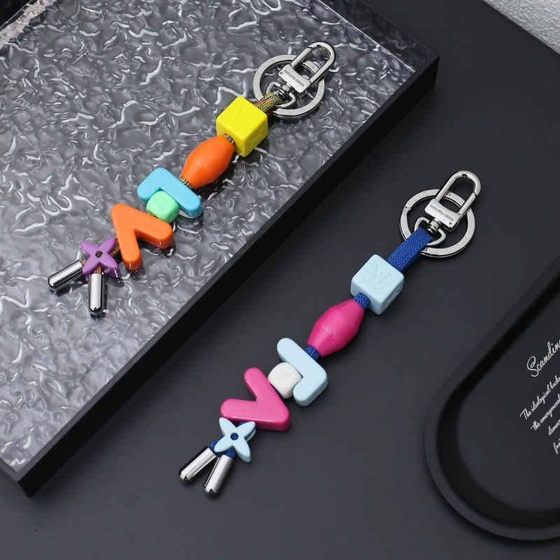 Breathable Louis Vuitton Keychains 266229