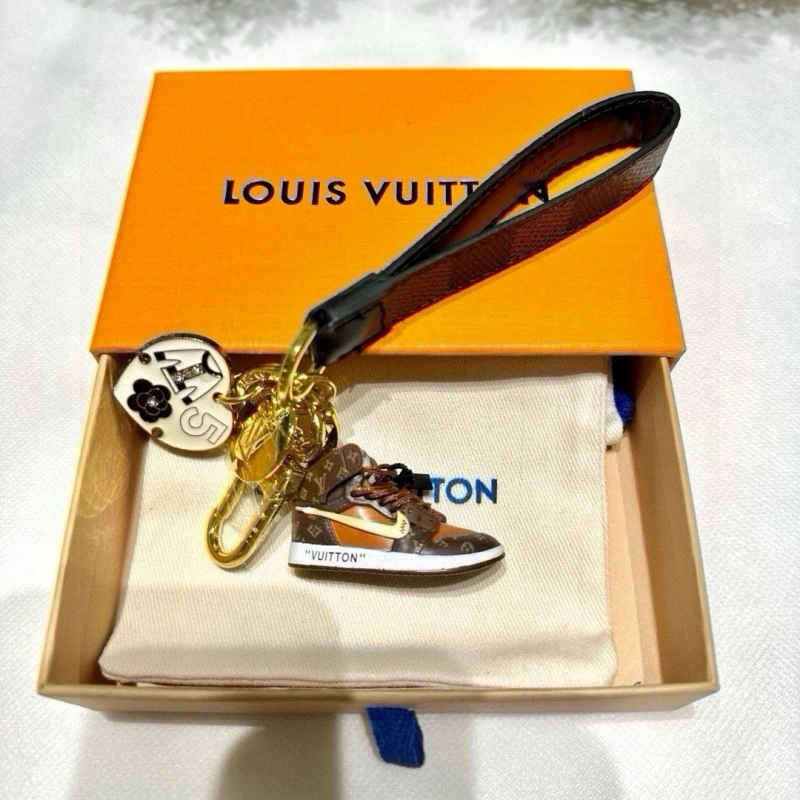 SmartChoice Louis Vuitton Keychains 266208