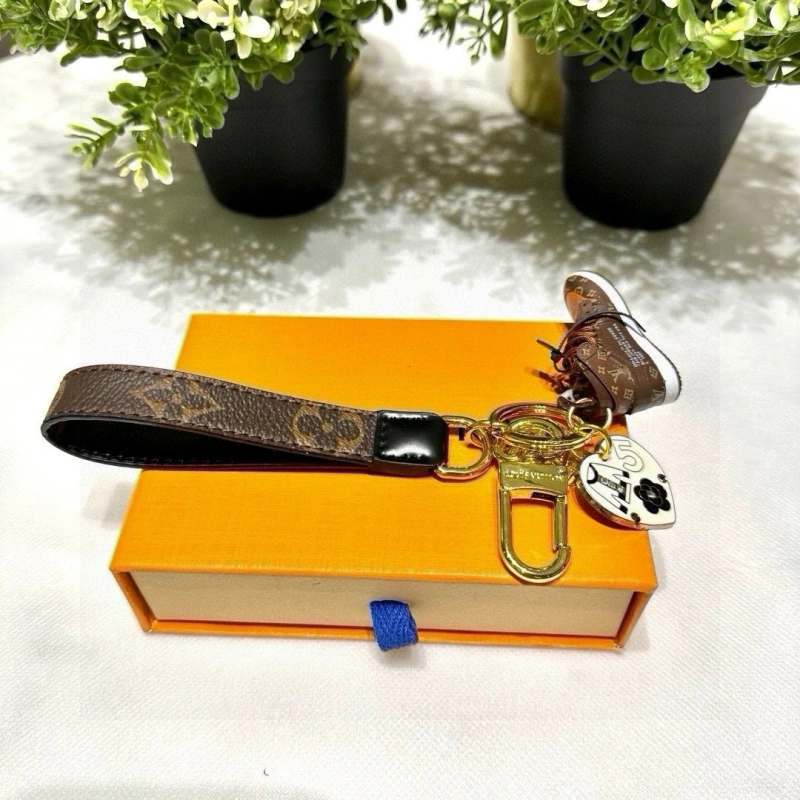 Louis Vuitton Keychains NewStyle 266210