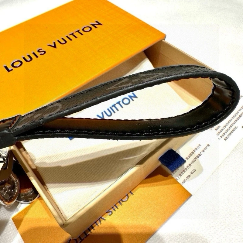 SunProtective Louis Vuitton Keychains 266222