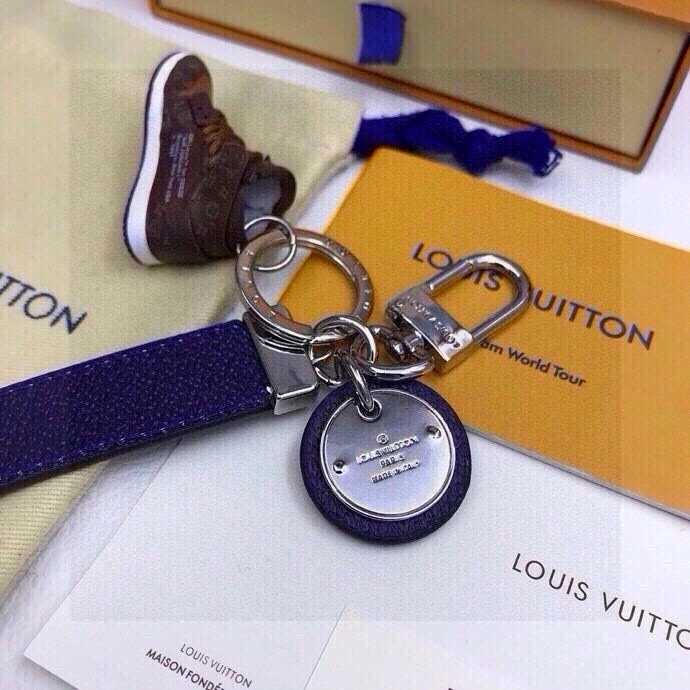 FreshLook Louis Vuitton Keychains 266206