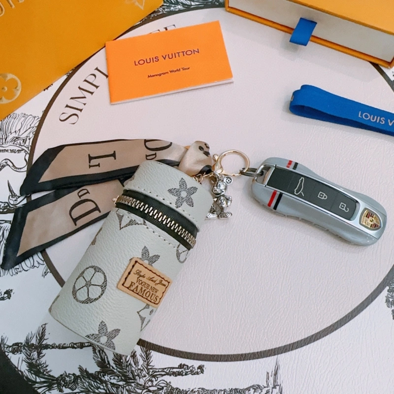 Lightweight Louis Vuitton Keychains 266201