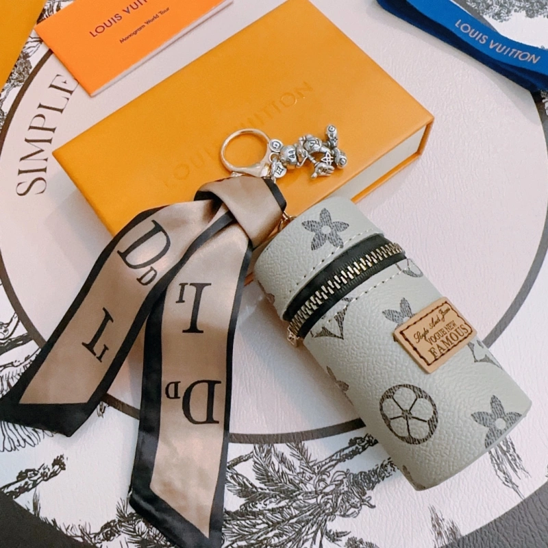 Lightweight Louis Vuitton Keychains 266201