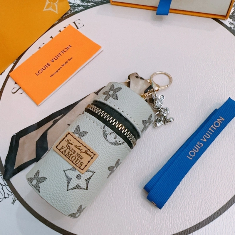 Lightweight Louis Vuitton Keychains 266201