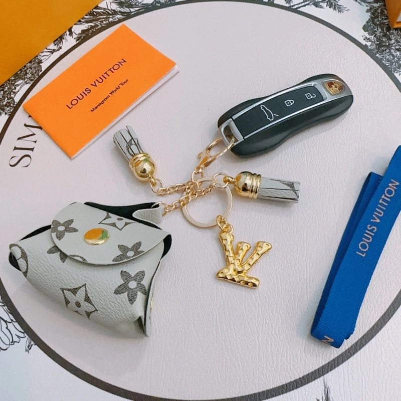 Stretchable Louis Vuitton Keychains 266175