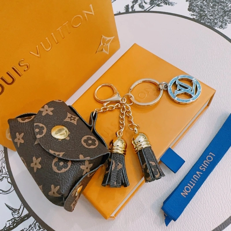 Louis Vuitton Keychains Attractive 266180