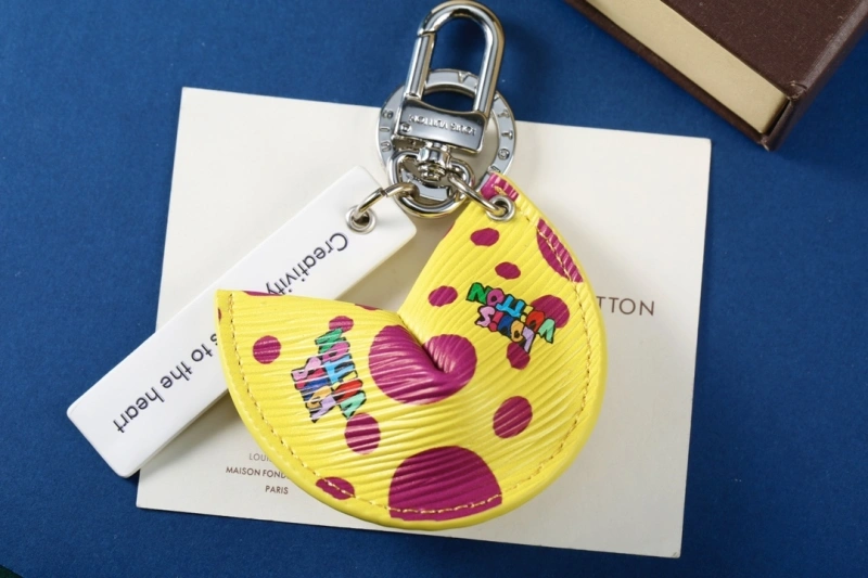 Effortless Louis Vuitton Keychains 266133