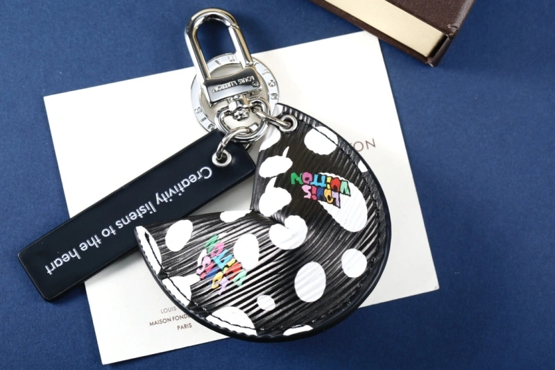 Effortless Louis Vuitton Keychains 266133