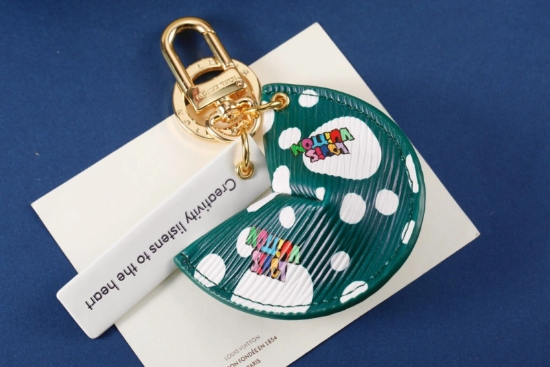 Effortless Louis Vuitton Keychains 266133