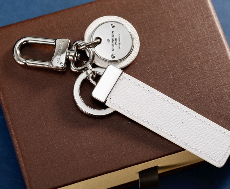 Louis Vuitton Keychains Casual 266136