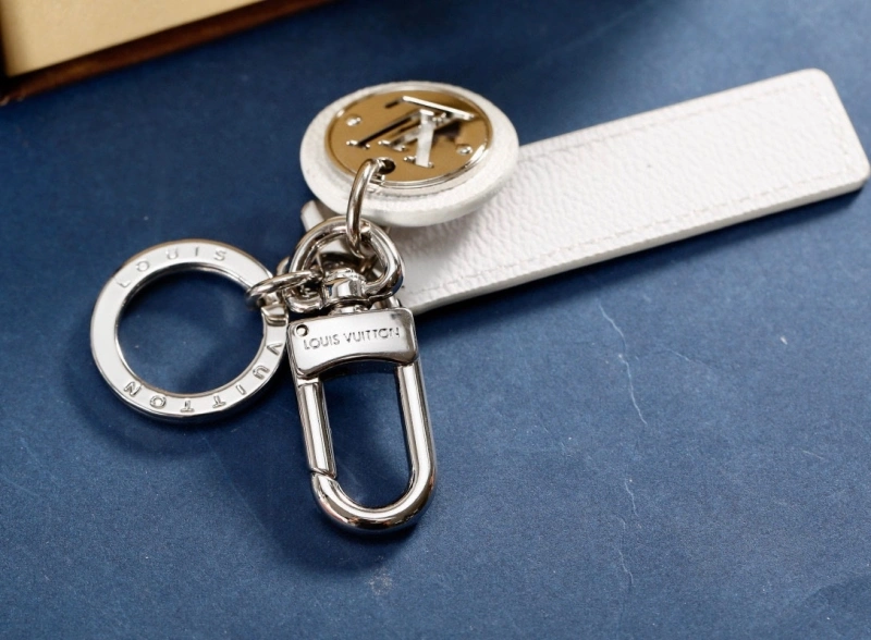 Louis Vuitton Keychains Casual 266136