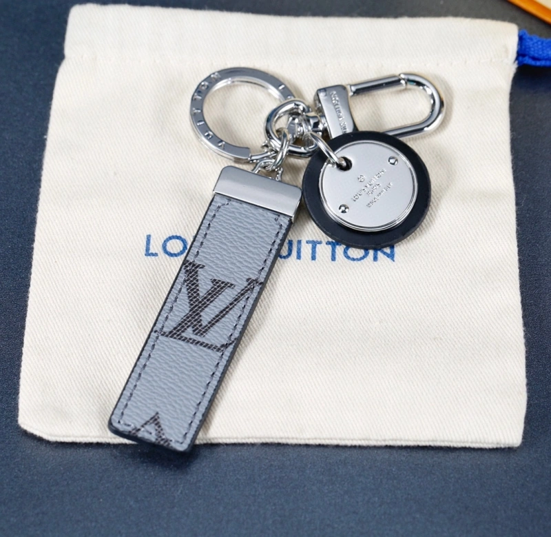 Minimalist Louis Vuitton Keychains 266127