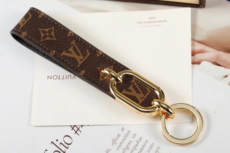 MoistureWicking Louis Vuitton Keychains 266142