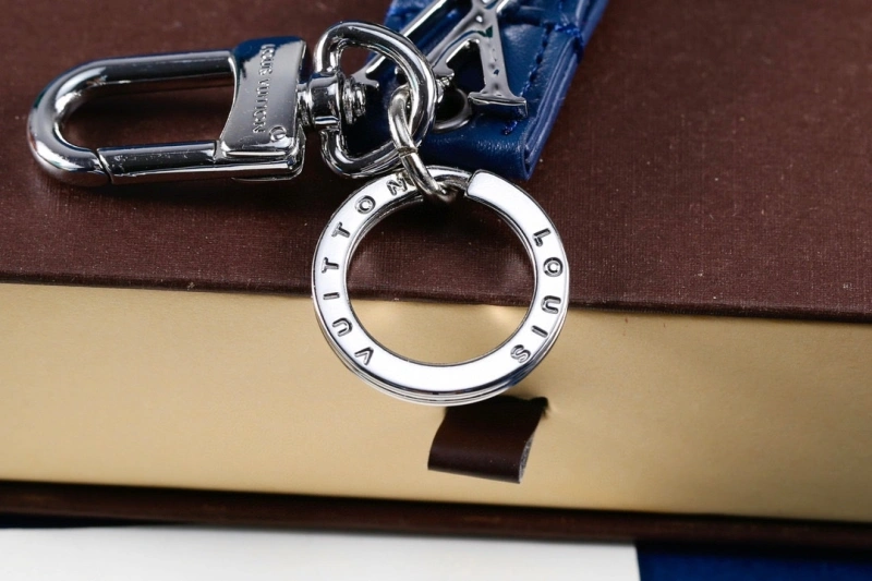 Louis Vuitton Keychains SmoothTexture 266152
