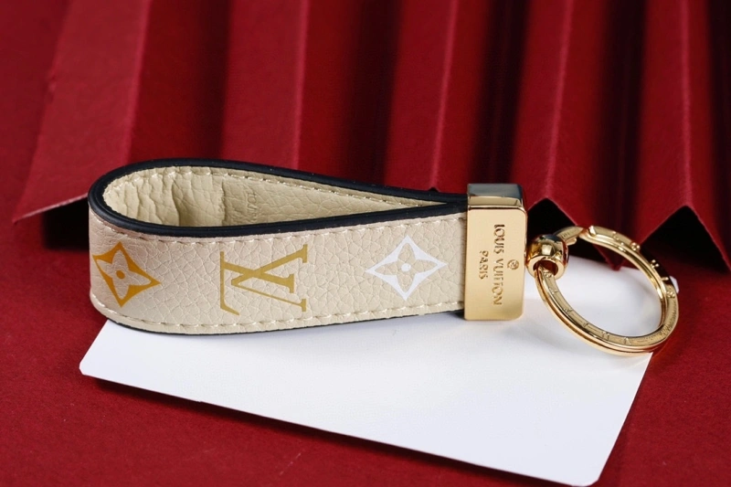 BestValue Louis Vuitton Keychains 266128