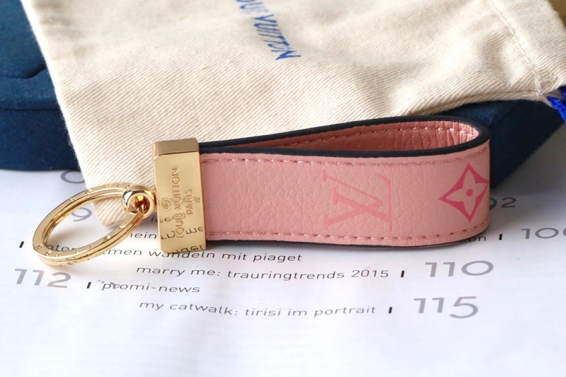 Louis Vuitton Keychains Trendsetting 266135