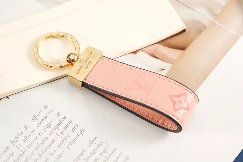 Louis Vuitton Keychains Trendsetting 266135