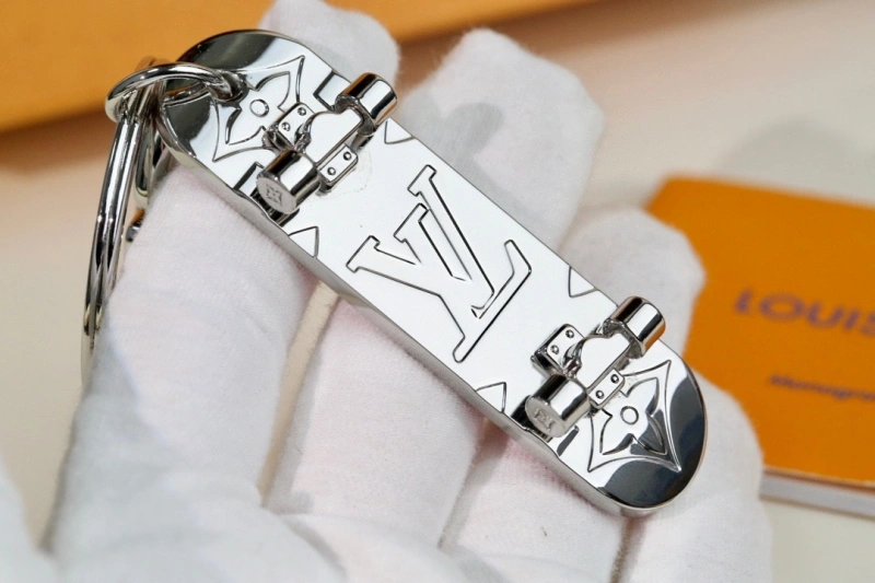 Louis Vuitton Keychains Practical 266126
