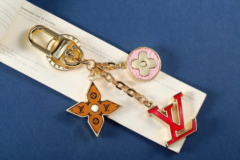 Louis Vuitton Keychains Supportive 266125