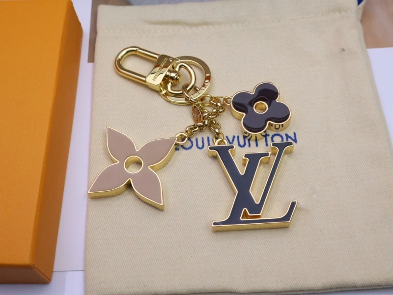 StreetReady Louis Vuitton Keychains 266122