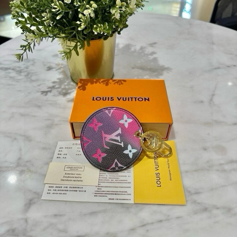 OdorResistant Louis Vuitton Keychains 266116