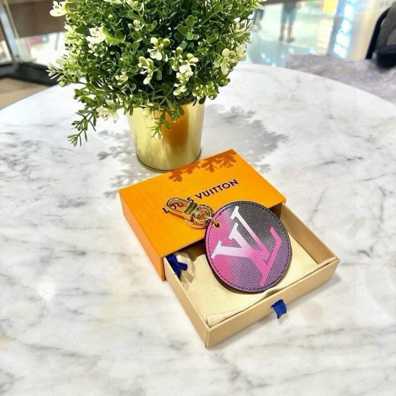 OdorResistant Louis Vuitton Keychains 266116