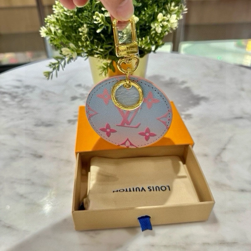 Louis Vuitton Keychains Lightweight 266117