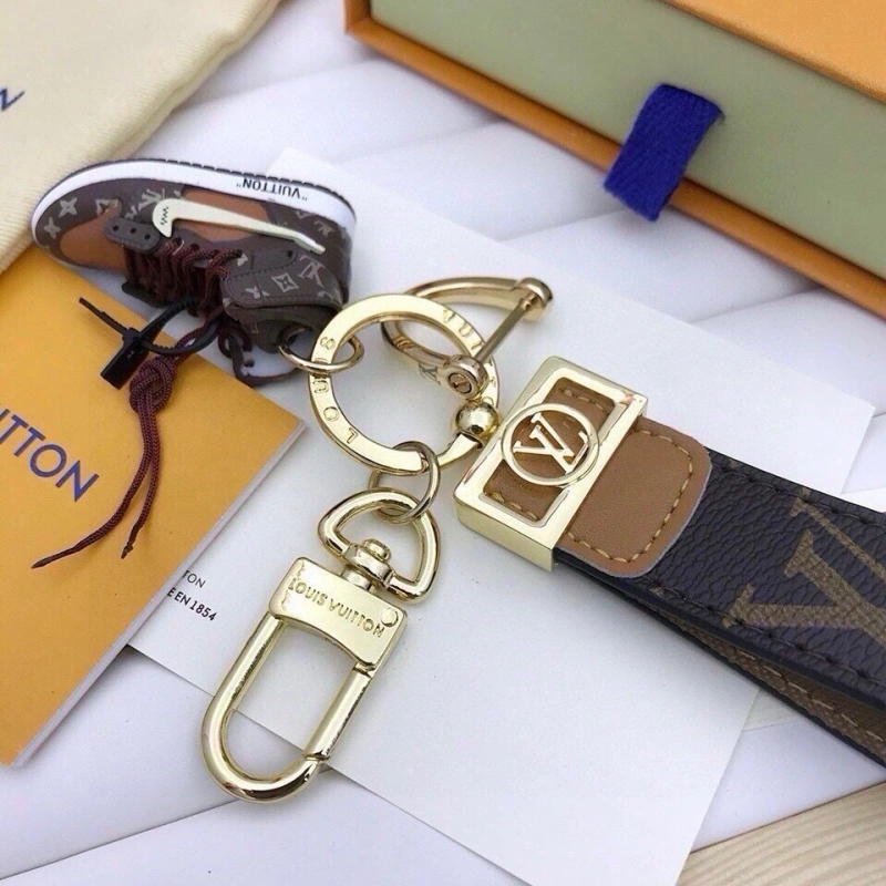 ModernLook Louis Vuitton Keychains 266092