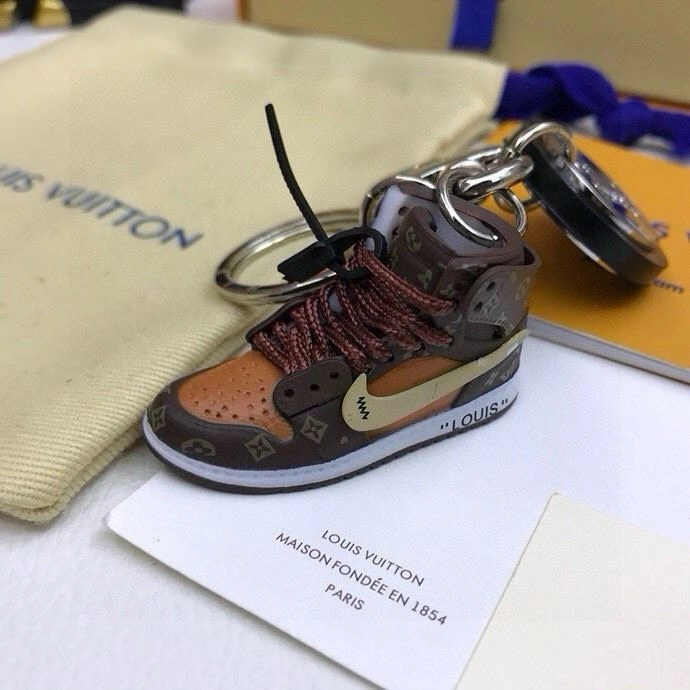 Classic Louis Vuitton Keychains 265549