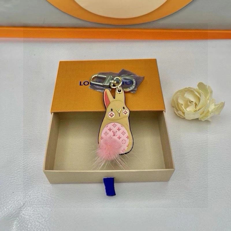 MoistureWicking Louis Vuitton Keychains 265558